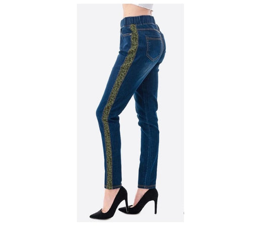 Jean Jeggings with Leopard Stripe